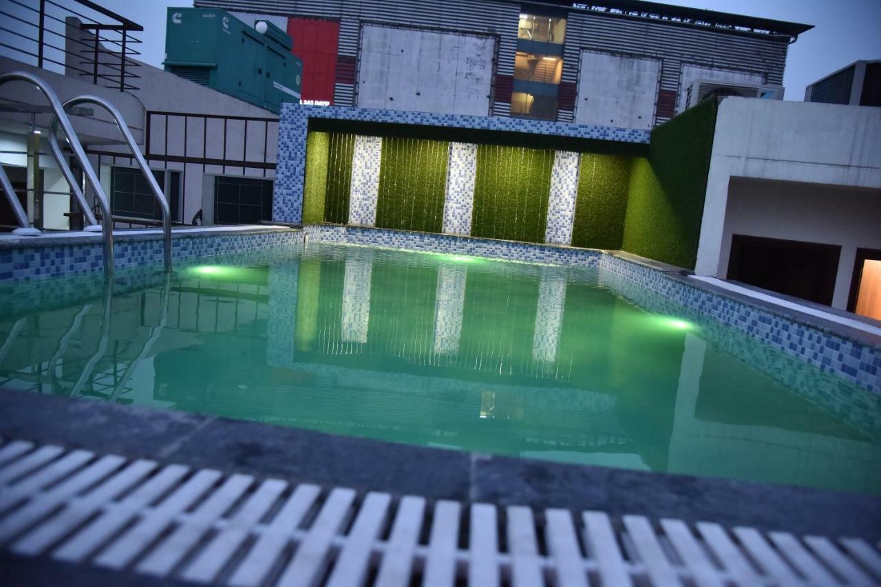 Hotel Oscar Amritsar Zewnętrze zdjęcie
