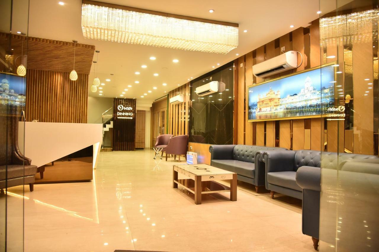 Hotel Oscar Amritsar Zewnętrze zdjęcie